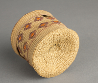 Tlingit%20artist%2C%20%3Cb%3E%3Ci%3E%20Basket%3C%2Fi%3E%3C%2Fb%3E%2C%20ca.%201920%2C%20spruce%20root%20and%20dyed%20grasses%2C%20Gift%20of%20Priscilla%20Hagan%2C%20no%20known%20copyright%20restrictions%2C%201998.23.4A%2CB